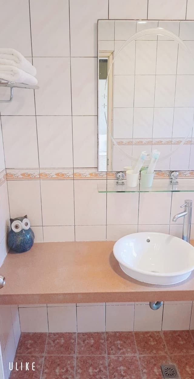 墾丁津津音樂客棧 | 室內公共空間自行車停放-202陽台2人房-4