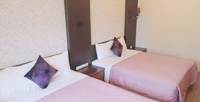 墾丁津津音樂客棧 | 室內公共空間自行車停放-203陽台4人房-2