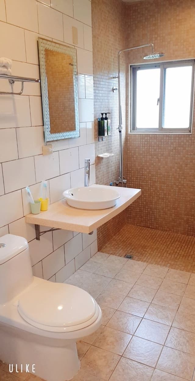 墾丁津津音樂客棧 | 室內公共空間自行車停放-302陽台2人房-10