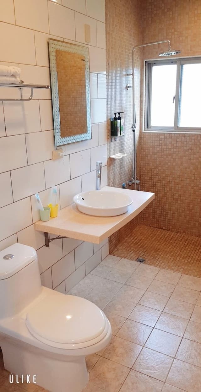 墾丁津津音樂客棧 | 室內公共空間自行車停放-302陽台2人房-7