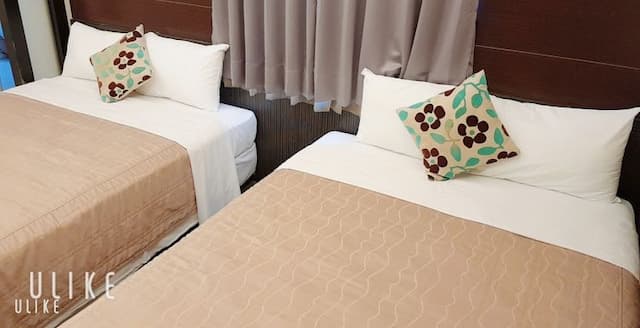 墾丁津津音樂客棧 | 室內公共空間自行車停放-305標準4人房-10