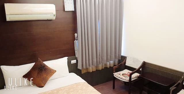 墾丁津津音樂客棧 | 室內公共空間自行車停放-306標準2人房-8