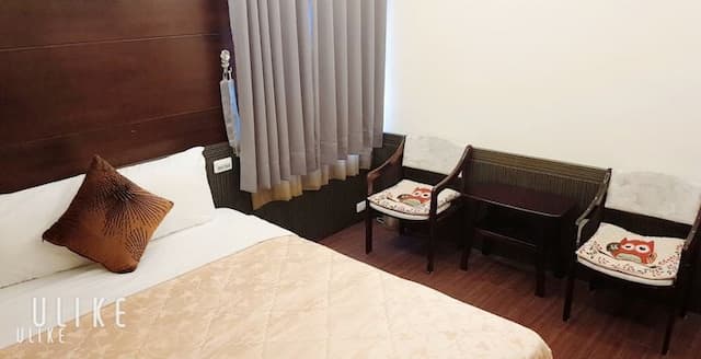 墾丁津津音樂客棧 | 室內公共空間自行車停放-306標準2人房-12