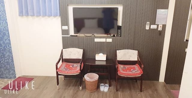 墾丁津津音樂客棧 | 室內公共空間自行車停放-307家庭6人房-12