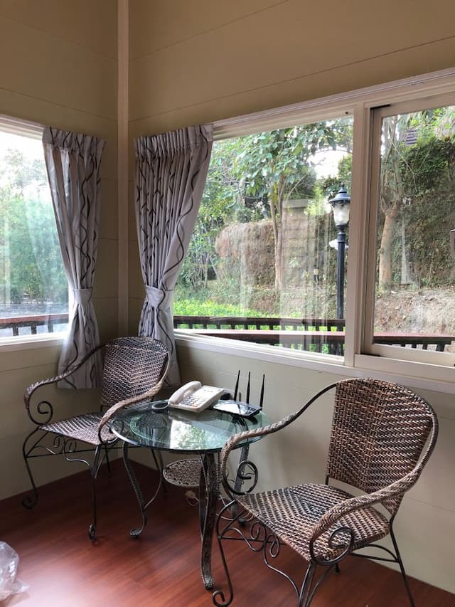 倚月觀荷民宿（可包棟）｜烤肉區、停車場-賞荷小屋-1-2