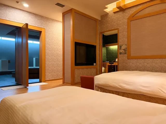 Wind Hotel-Deluxe Triple Room-3