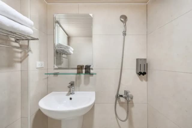 台南友愛有愛智能入住旅店-經濟雙人房-13