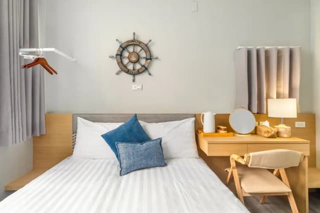 台南友愛有愛智能入住旅店-高級雙人房-10