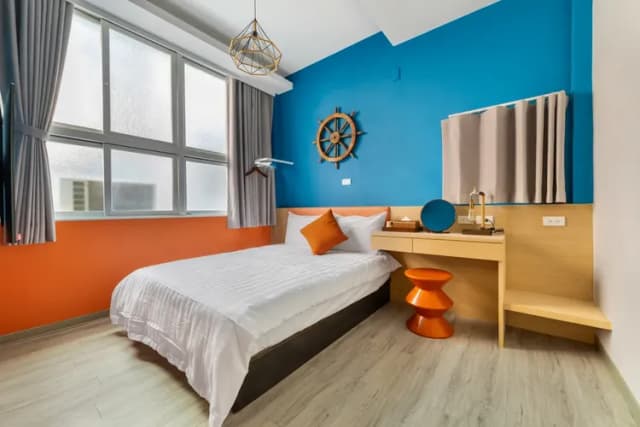 台南友愛有愛智能入住旅店-高級雙人房-1