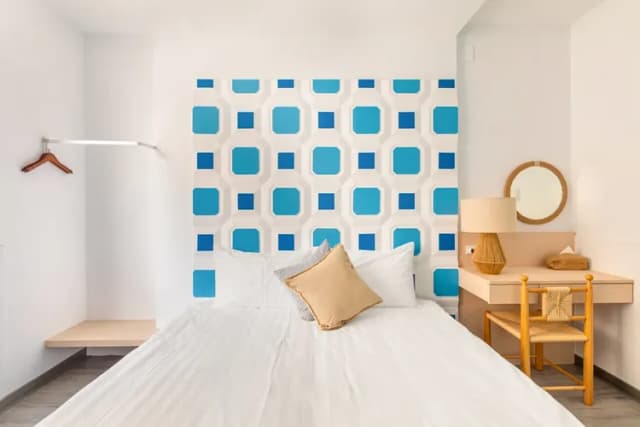 台南友愛有愛智能入住旅店-豪華加大雙人床房-7