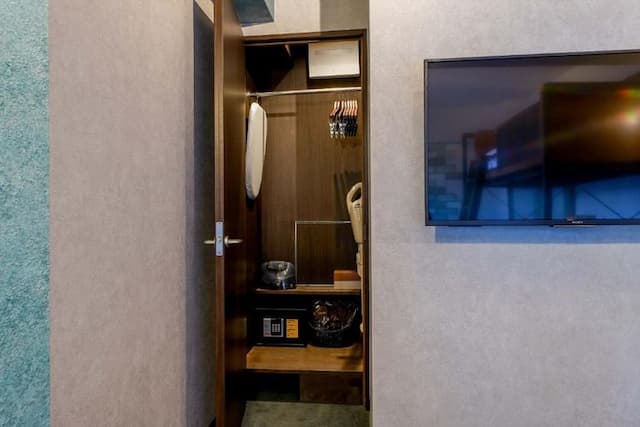 RESI STAY BRIX-2段ベッド１台、ダブルベッド１台-6