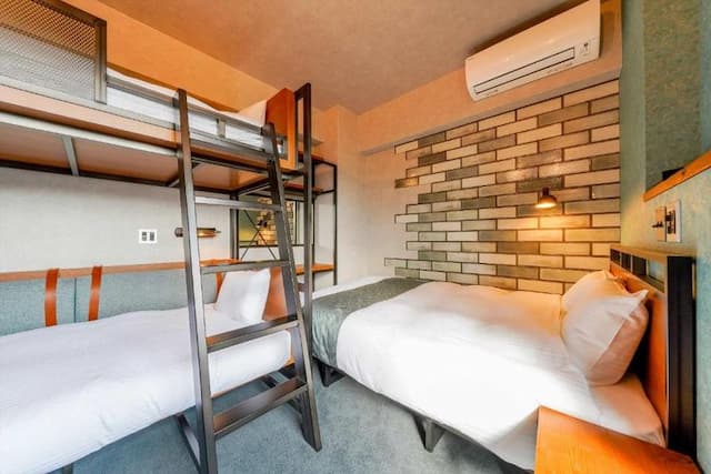 RESI STAY BRIX-2段ベッド１台、ダブルベッド１台-4