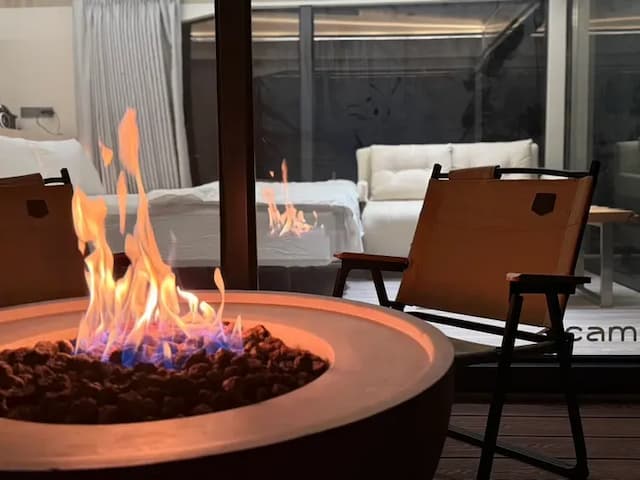 虹夕尖石免搭帳露營區｜獨家8折起！寵物友善、高海拔、鄰近青蛙石天空步道-"虹夕伴山" 太空艙 A1-6