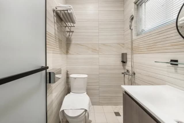 台南友愛有愛智能入住旅店-家庭房-15