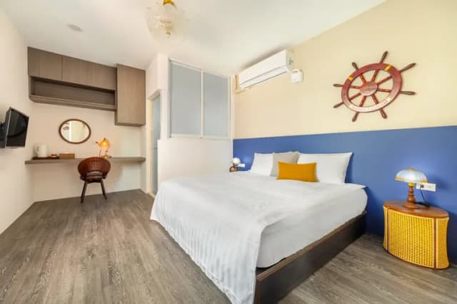 台南友愛有愛智能入住旅店-家庭房-1