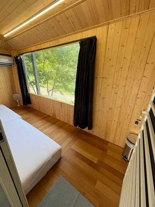 虹夕尖石免搭帳露營區｜獨家8折起！寵物友善、高海拔、鄰近青蛙石天空步道-"尖石天空" 木居7號-2