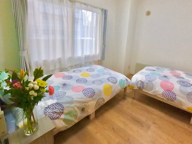 Susukino Station is only 400m (4 minutes walk from subway station)-R101/FreeCarpark/Susukino/TVTower/12pax-7