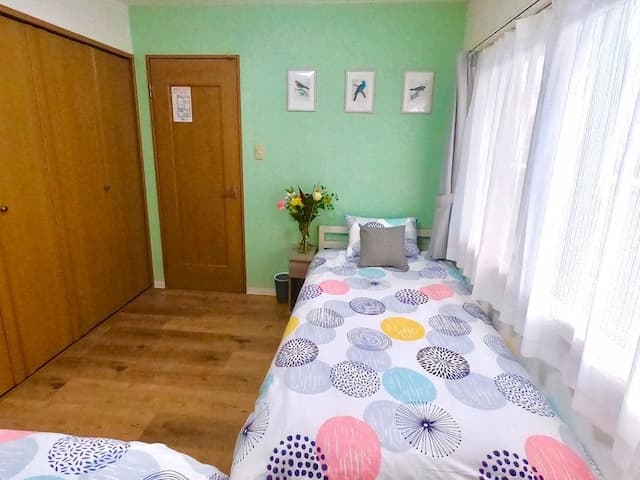 Susukino Station is only 400m (4 minutes walk from subway station)-R101/FreeCarpark/Susukino/TVTower/12pax-4