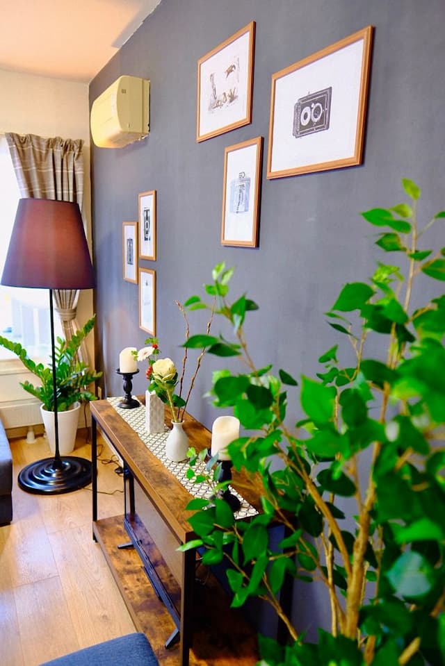 Susukino Station is only 400m (4 minutes walk from subway station)-R101/FreeCarpark/Susukino/TVTower/12pax-10