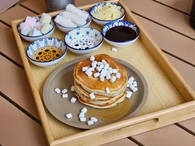 南庄春友彩虹民宿【一泊三食】南庄老街旁 ｜輕露營草皮客廳帳｜ 烤肉套餐｜鬆餅體驗｜早餐｜森林戲水池-山景雙人房｜景觀戲水池、趣味釣魚池、適合親子出遊-6