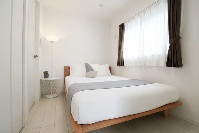 房內配備兩張標準雙人床