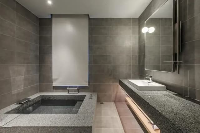 房型依設計不同，設備略有不同，客房設施請依現場提供為準