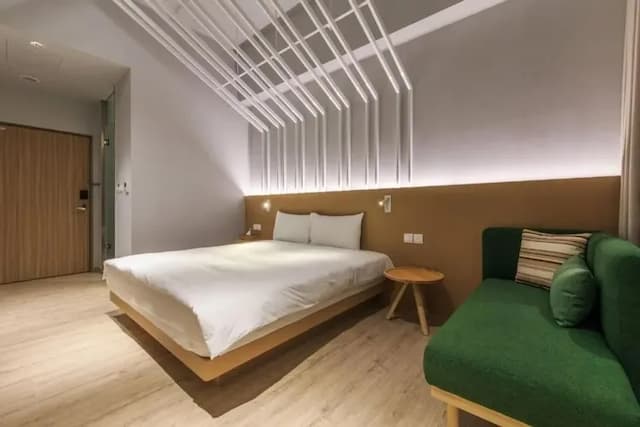 房型依設計不同，設備略有不同，客房設施請依現場提供為準