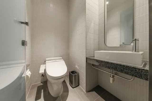 房型依設計不同，設備略有不同，客房設施請依現場提供為準