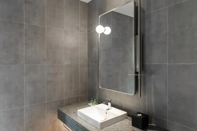 房型依設計不同，設備略有不同，客房設施請依現場提供為準