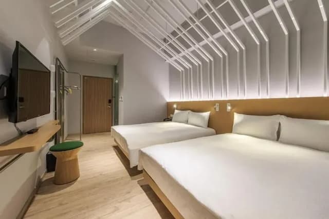 房型依設計不同，設備略有不同，客房設施請依現場提供為準