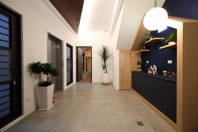 奇幻225 | 優質親子電梯民宿 | 花蓮火車站-經典雙人房—附陽台-5