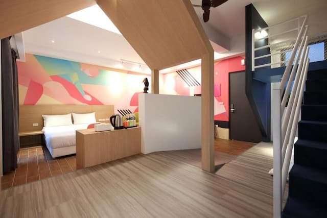 奇幻225 | 優質親子電梯民宿 | 花蓮火車站-家庭親子房初心—附陽台-1