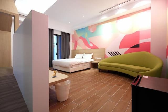 奇幻225 | 優質親子電梯民宿 | 花蓮火車站-家庭親子房初心—附陽台-2