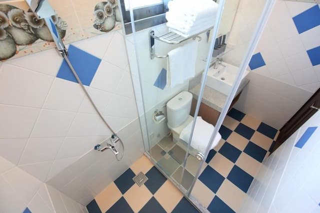 奇幻225 | 優質親子電梯民宿 | 花蓮火車站-家庭親子房奇想—附陽台-9