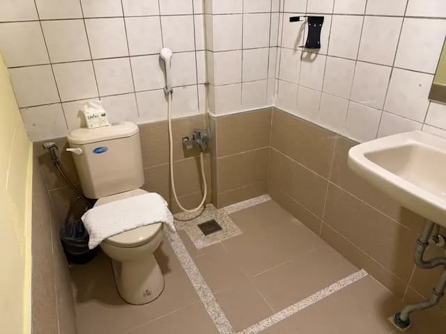 慢且洄瀾文旅飯店｜花蓮市中心美食吃不停｜香榭大道上-超值單人房 - 無停車位-4