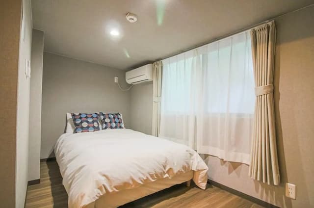 G46: Warm wood texture-Experience the Warmth of Quality Wood【Tenroku】-3