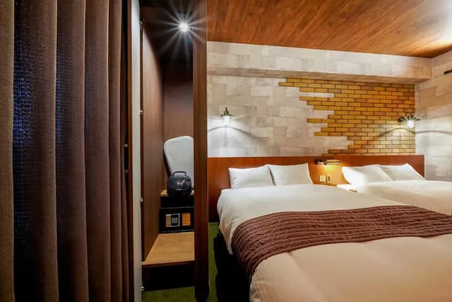 RESI STAY BRIX-ダブルベッド２台、ソファベッド１台-8