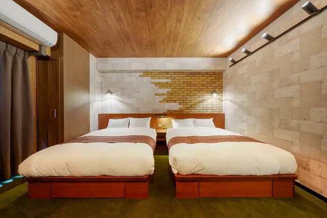 RESI STAY BRIX-ダブルベッド２台、ソファベッド１台-7