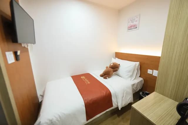 Calistar Hotel-Single Room, Private Bathroom-1