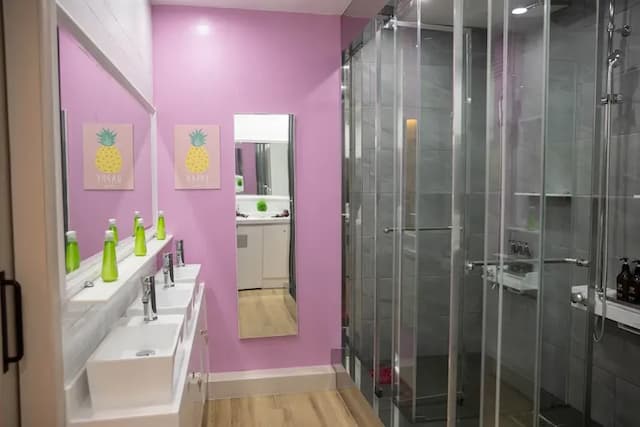 Calistar Hotel-Shared Dormitory, Women only (4 Beds)-13