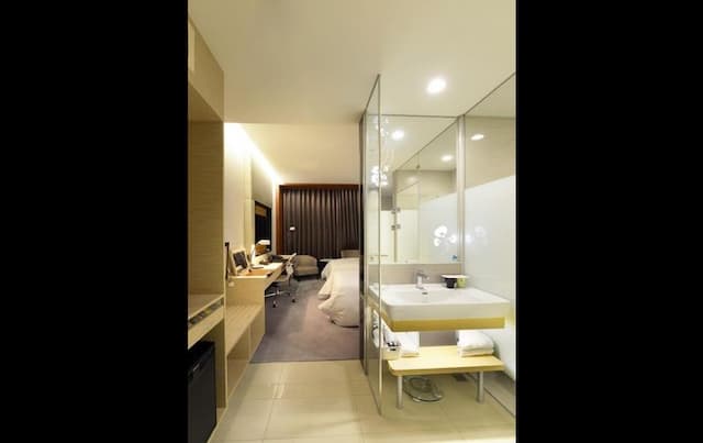 ゴールデンチューリップ グローリーファインホテル-Deluxe Twin Room-5