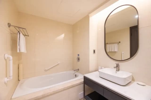 義大天悅飯店-菁英雅緻家庭房-5