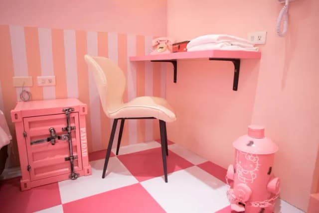 和興大飯店-主題雙人房-7