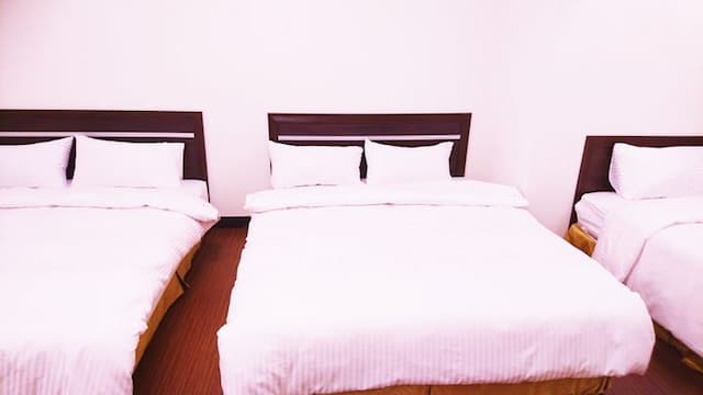 펑 클랜 베어 홈  (Feng clan bear home)-B5D2(exquisite family 5 people room) (1 rooms, 2 bathrooms) Taichung Fengjia Night Market Accommodation-3