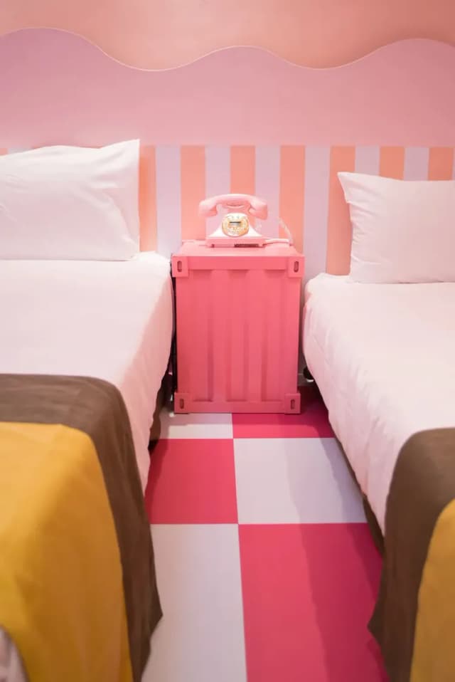 和興大飯店-主題雙床房-6