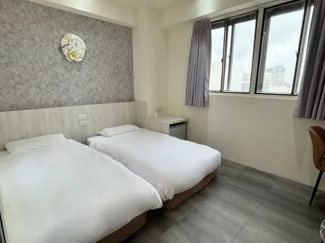 和興大飯店-商務雙人房-1