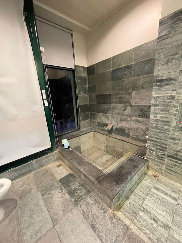 泉嘉親子溫泉會館 l 多種卡通主題房-樓中樓四人房-3