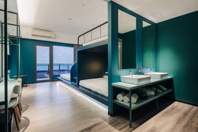 烏石港 OA HOTEL-2026山山來遲六人房-1