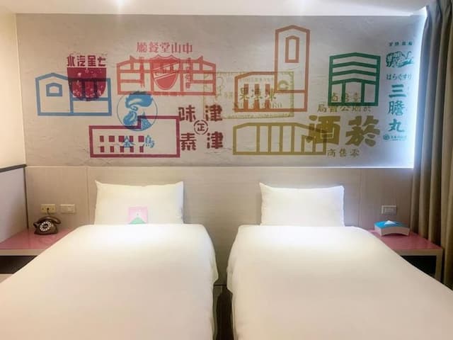 Wholesome Hotel-COZY Twin No window-4