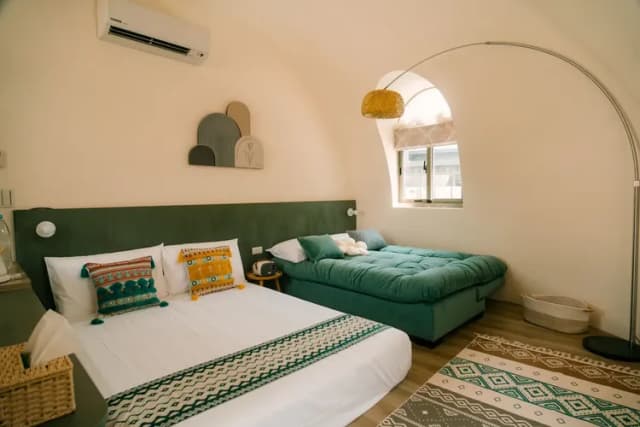 Boholand-Triple Room - One Night and Two Meals-4